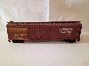 Athearn HO Southern Pacific #651671 50’ Double Door Box Car 1315 NO BOX - Picture 1 of 5