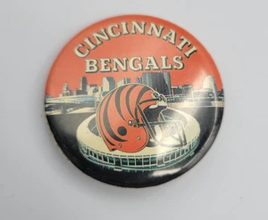 Cincinnati Bengals 1.75" redondo Riverfront Stadium Pinback botón - Imagen 1 de 4