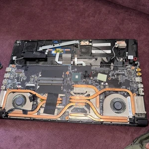 Carte mère MSI GF75 MS 17f3 motherboard i7 9750 1650 gtx GFX WORKING INC KEYBOARD - Photo 1/3