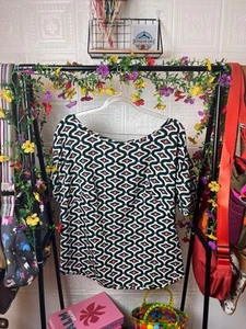 Ladies Emily & Fin Geometric Print Top – Size 10 | Excellent Condition - Picture 1 of 9