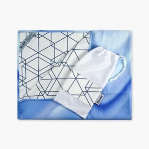 Norwex Suede Large Beach Towel w/ Baclock Packing Pouch Geo Print - NEW - Picture 1 of 5