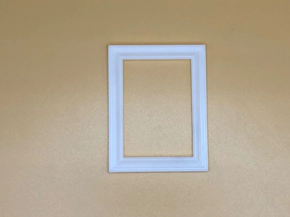 Juego de 25 marcos de fotos en miniatura (GQ) para la casa de muñecas o cualquier proyecto de artesanía Foto 1 de 4