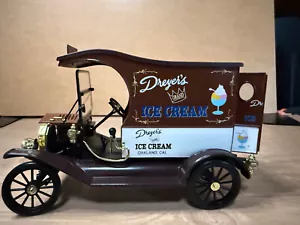 Eagle Collectibles Universal Hobbies 1/18 Model T 'Dreyer's Ice Cream Delivery' - Picture 1 of 5