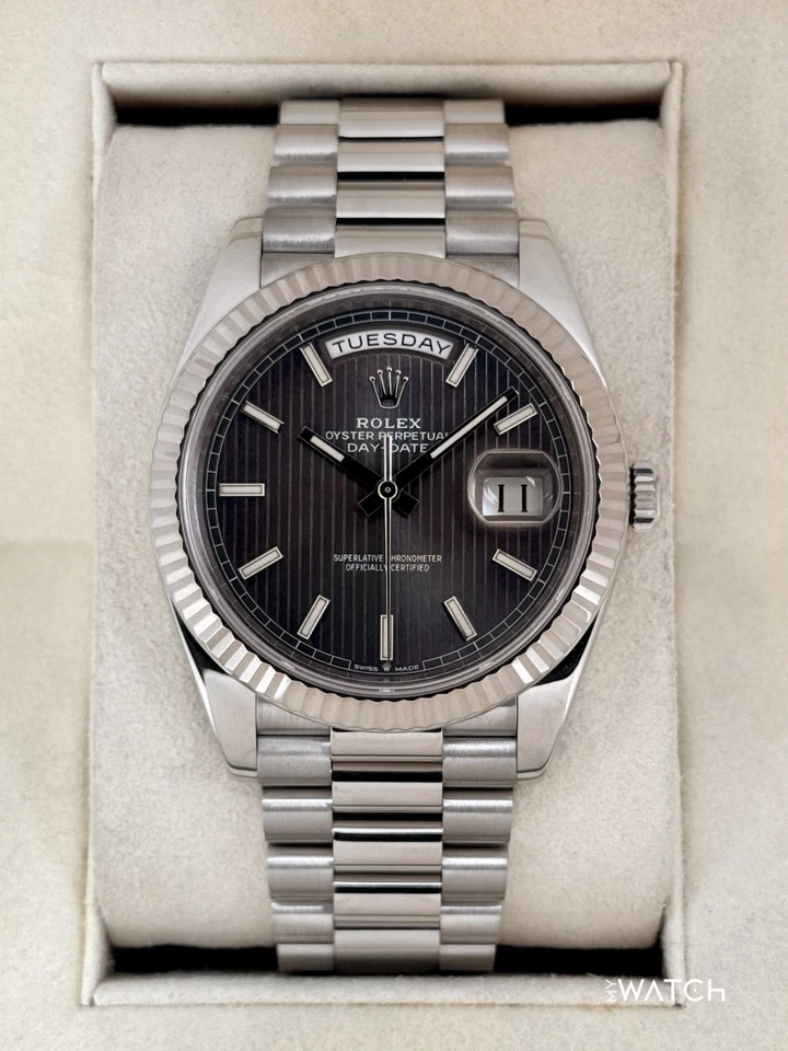 Rolex Day-Date 2020 40 mm 228239 esfera con motivo de rodio de oro blanco Foto 1 de 4