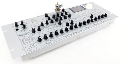 KORG Radias Synthesizer Vocoder Rack Desktop + Neuwertig + 1,5Jahre Garantie - Bild 1 von 4