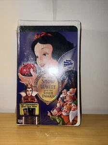 Snow White and the Seven Dwarfs VHS 2001 (Clamshell Platinum Edition) - Picture 1 of 5