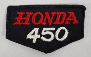 HONDA 450 ~ Stile Scudo Rosso/Nero/Bianco - Toppa da cucire - Nuovo Vecchio Stock - 001 - Foto 1 di 6