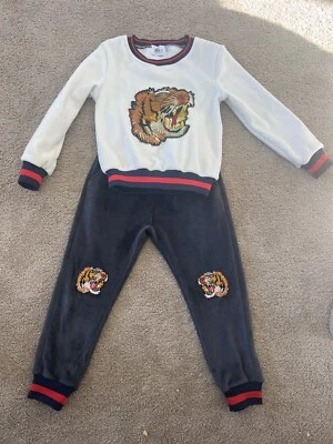 Mono de terciopelo estampado tigre Lola And The Boys talla 4/5  Foto 1 de 4