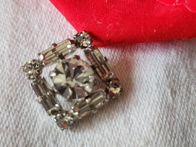 Button Vintage Metal Silver Rhinestone Collection 1,6 CM Square D4I - Image 1 of 4