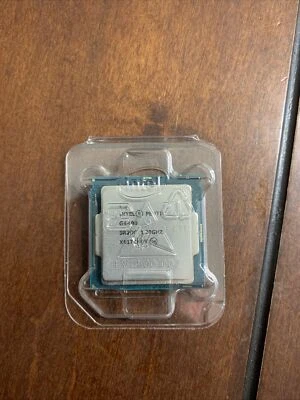 Intel Core i3-7100 - 3.9 GHz Dual-Core (SR35C) Processor - Image 1 of 4