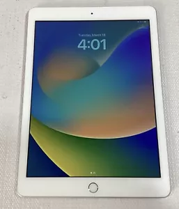 2017 Apple iPad 5th Gen A1822 9.7" 128GB Wi-Fi - Picture 1 of 5