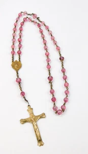 Vintage PPC signiert 14k Gold gefüllt Kruzifix rosa Glasperlen Rosenkranz - Bild 1 von 6