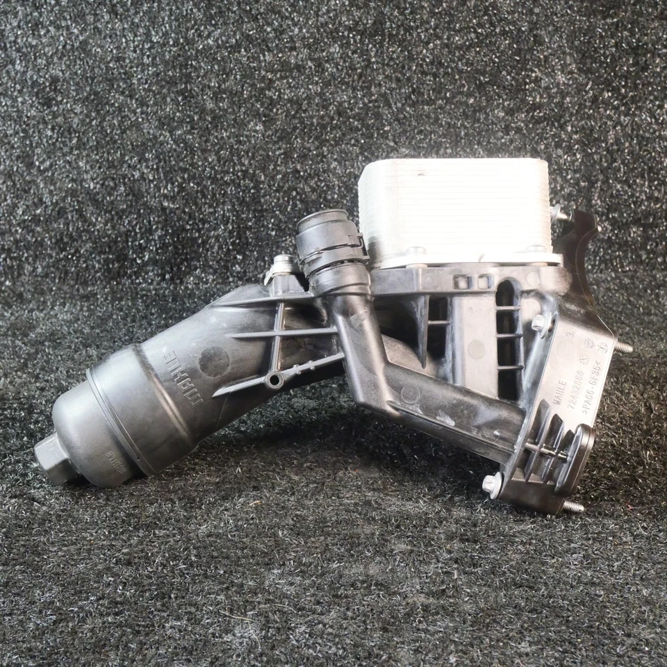 BMW 530e Engine Oil  Filter Housing  11-42-8-596-283  2018 2022 OEM - Image 1 of 4