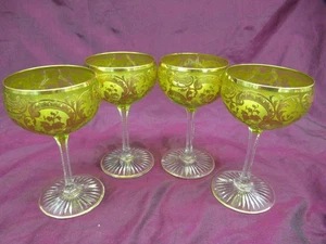 4 vasos de licor antiguos de cristal esmaltado verde/oro St Louis/Moser 4,5" - Imagen 1 de 10