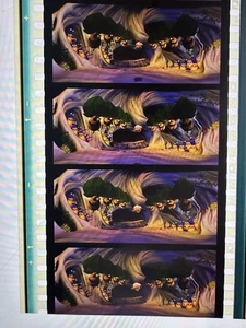 DISNEY WORLD ANIMAL KINGDOM IT'S TOUGH TO BE A BUG RIDE FILMREQUISITE BUGS LIFE - Bild 1 von 2