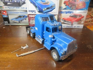 Monogram Kenworth Aerodyne 1/32 - Picture 1 of 7