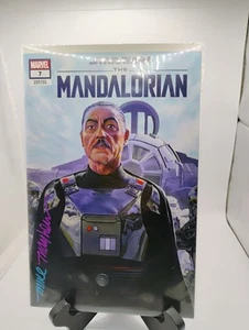 Star Wars Mandalorian #7 Mike Mayhew Trade, Signed with COA - Picture 1 of 4
