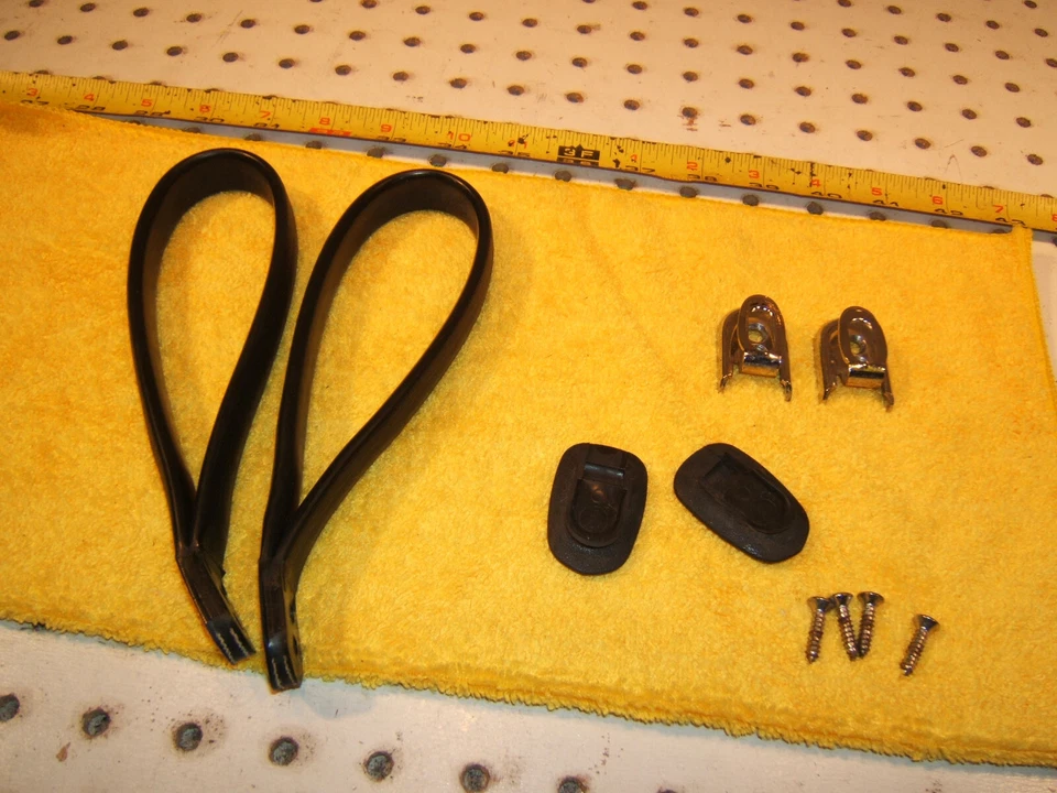 BMW E24 630 633 633 Serie 6 CSI B Pilar Negro Goma Original BMW 2 Manijas,Ty 1 Foto 1 de 4