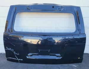 2015 2016 2017 2018 CADILLAC ESCALADE TAILGATE LIFTGATE OEM USED - Picture 1 of 10