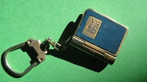 VTG 1950' ISRAEL LANSCAPES MINIATURE ALBUM KEYCHAIN JERUSALEM HAIFA TEL AVIV  - Picture 1 of 12