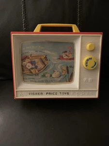 1966 Fisher Price Two Tune Giant Screen Music Box TV Works Great!  Wooden base - Foto 1 di 9