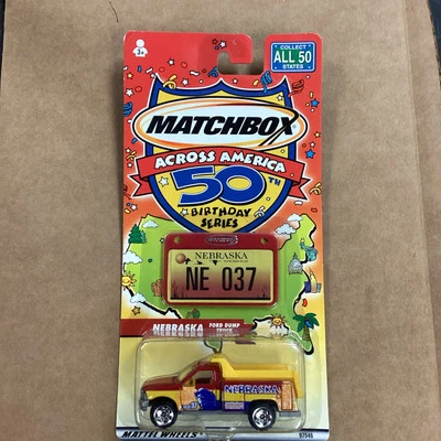 Camión de volteo Matchbox Across America 50 cumpleaños #037 Nebraska Ford rojo 97546 Foto 1 de 3