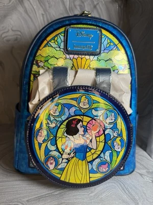 Colección de vitrales Loungefly Disney Princess: mini mochila Blancanieves Foto 1 de 4