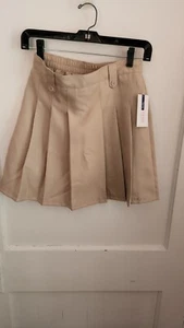 NWT IZOD SIZE 14 Regular YOUTH SKORT SKIRT SCHOOL UNIFORM TAN PULL ON - Picture 1 of 4
