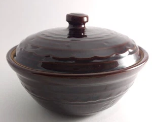 Vintage Marcrest Daisy Dot Covered Casserole 1.5 qt Oven Proof Brown Stoneware - Picture 1 of 10