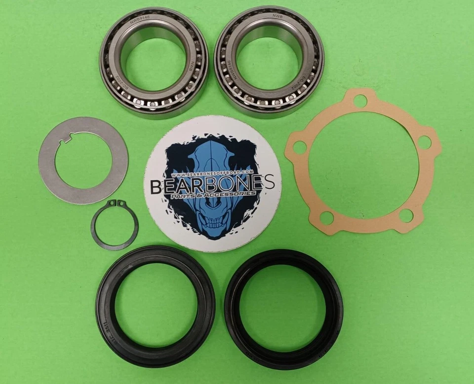 Land Rover Defender 90 110 T2.5 Td  Front Wheel Bearing Kit 1983 to 1993 BBK0103 - Image 1 of 1