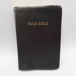 Holy Bible NKJV Words Of Christ In red References Concordance 1982 Black leather - Imagen 1 de 6