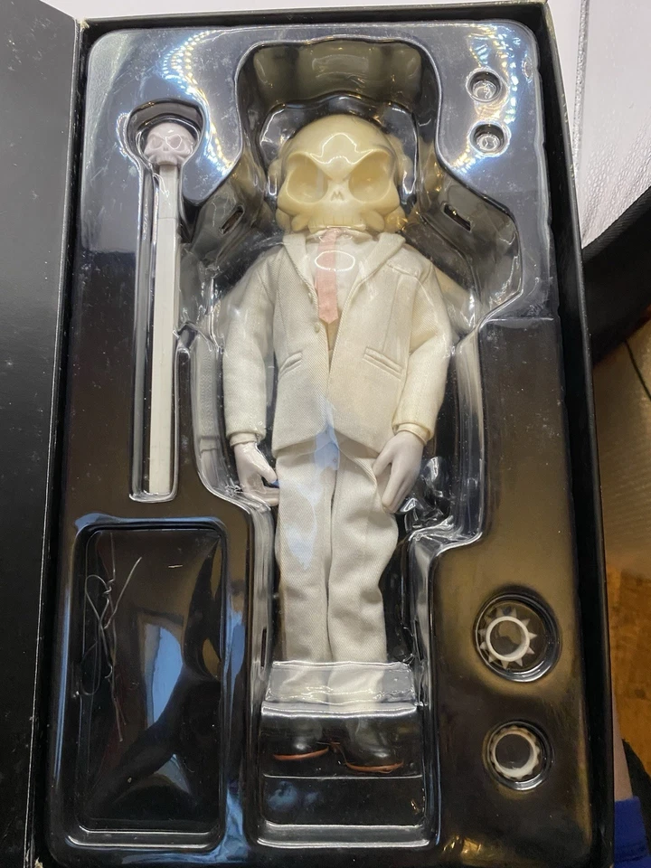 Huck Gee X Barney’s New York Version Skullhead Brand New In Box Kidrobot - Image 1 of 2