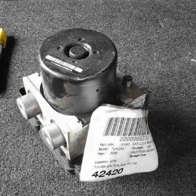 Модуль антиблокировочного тормозного насоса в сборе с удлиненной кабиной ABS для Toyota Tundra 2008-2009 годов выпуска - Изображение 1 из 4