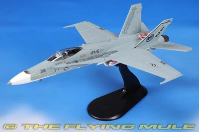 Hobby Master 1:72 F/A-18C Hornet USN VFA-106 Gladiators VFA-15 Retro TAC Demo Foto 1 de 4