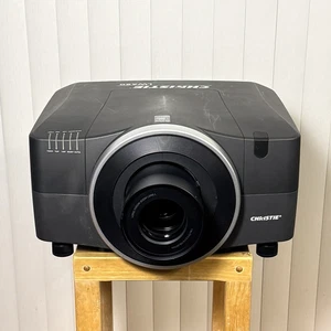 Christie LW650 3LCD WXGA Projector | 6500 ANSI Lumens | Long Throw Zoom Lens L - Picture 1 of 11