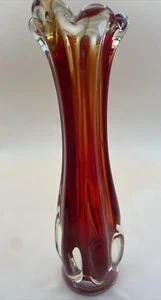 Vaso rosso/arancione oscillante 6 dita in vetro trasparente con custodia bordo increspato 8" - Foto 1 di 14