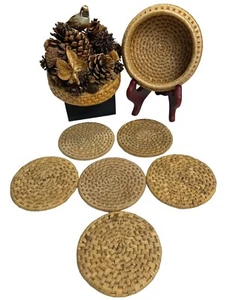 Vintage 6er Set Korbgeflecht Rattan Herbst Urlaub Vogel Getränk Untersetzer & Korb Halter Deckel - Bild 1 von 11