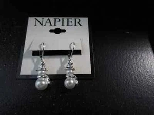 NAPIER SNOWMAN Fashion Earrings Silver Tone Drop Dangle Earrings NOS NWT - Picture 1 of 2