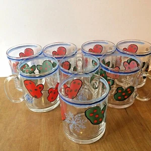 8 Weihnachtstassen Fäustlinge Glas Made In France 8 Stück - Bild 1 von 5