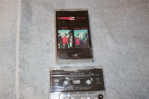 EMF / JESUS JONES-"BACK 2 BACK HITS, EMI 72438-19641-4-9, 1998, EXCELLENT - Picture 1 of 4