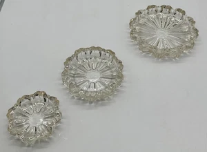 3 Vtg Mid Century Modern Hazel Atlas Clear Glass Fluted Round Nesting Ashtrays - Picture 1 of 7