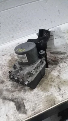 Anti-Lock Brake Part Assembly 6 Cylinder FWD Fits 15 INFINITI QX60 492082 - Изображение 1 из 4