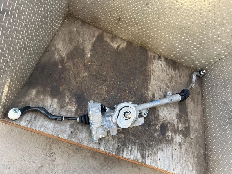 Engranaje de dirección/rack eléctrico cremallera y piñón para BMW X1 743524 16-18 Foto 1 de 4
