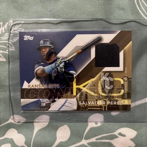 2024 Topps Series 1 - City Connect Swatch Collection Salvador Perez #CC-SP (MEM) - Picture 1 of 2