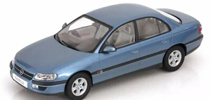 Opel Omega B POLAR Blue Metallic 1996 TRIPLE9 T9-1800431 - Foto 1 di 3