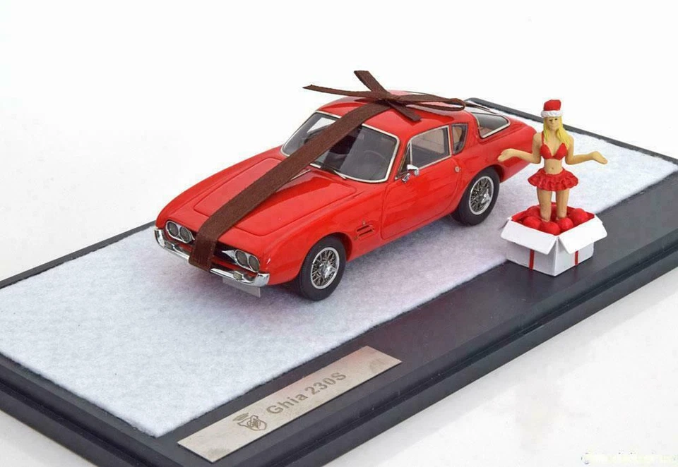 Ghia 230S 2014 Red Christmas Edition Matrix MX-10701-012x 1/43 Resina Modello - Immagine 1 di 1