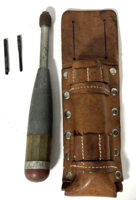 Vintage Craftsman Ratcheting Driver Screwdriver w  2 Bits and Leather Belt pouch - Image 1 of 4