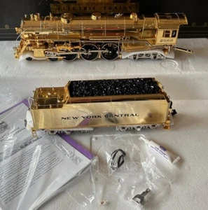 MTH 20-3040-1 O NYC Gold Plated Millennium J-1e Hudson Steam Loco & Tender w/PS1 - Picture 1 of 15
