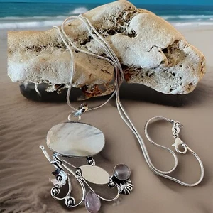 Mother Of Pearl & Rose Quartz Pendant Necklace -silver plated 925 -New - Picture 1 of 4