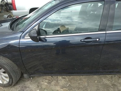 12 CHRYSLER 200 Front Door (electric) Sdn Driverblackberry Pearlcoatpbv - Image 1 of 2